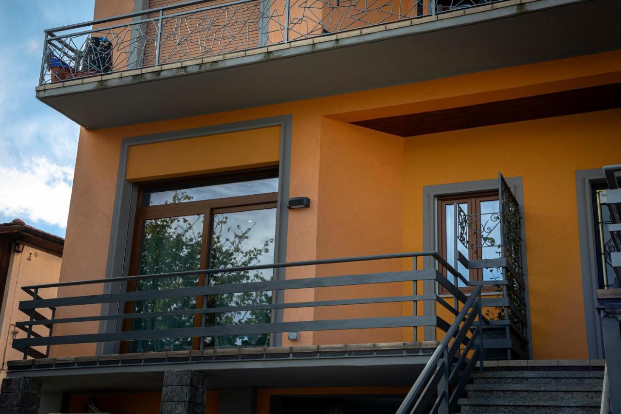Apartamento Residenza Il Roccolo San Fermo della Battaglia Exterior foto